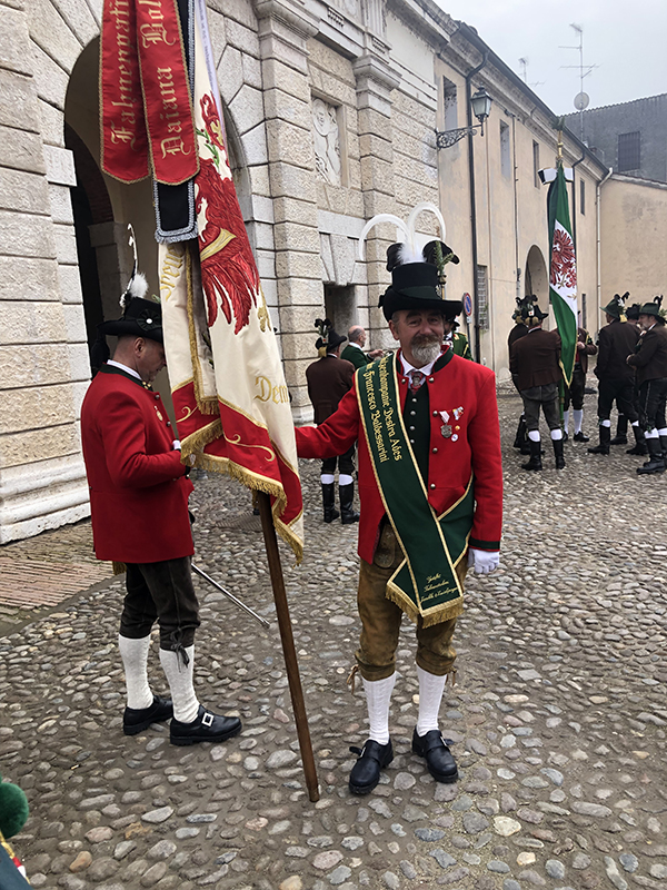 Mantua, dreihundert Schutzen aus Tirol zum Gedenken an Andreas Hofer